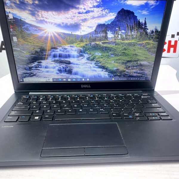 Dell Latitude E7280 |Core i5| 256GB SSD| 8GB RAM| 6th Gen